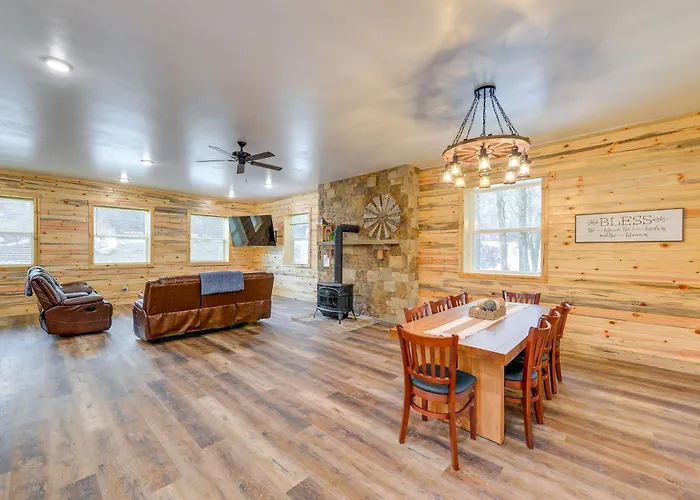 Mountain Retreat By The River: Star Valley Getaway * Afton